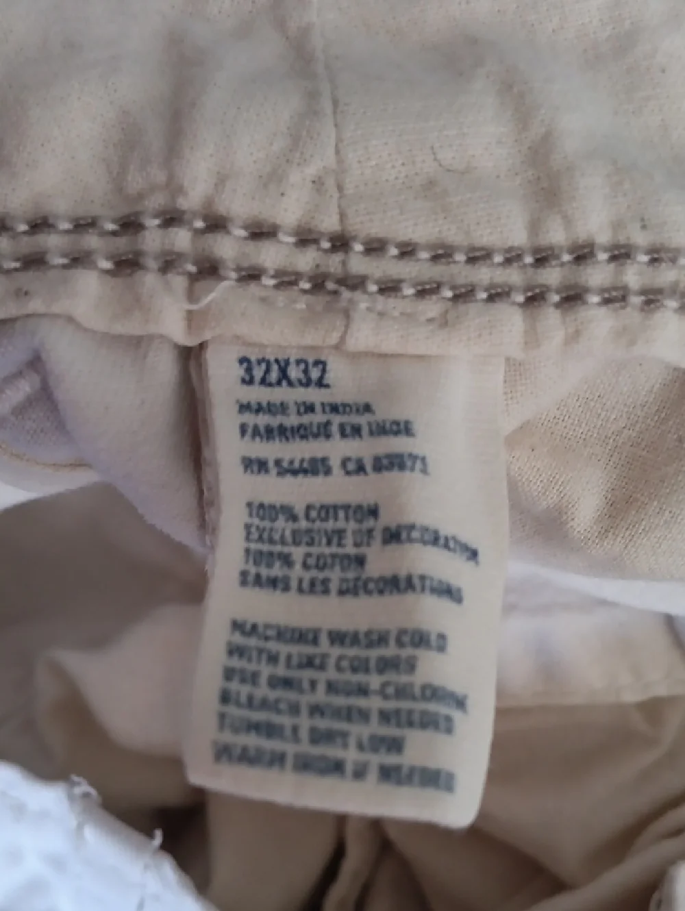 American Eagle Outfitters Relaxed Khakis White